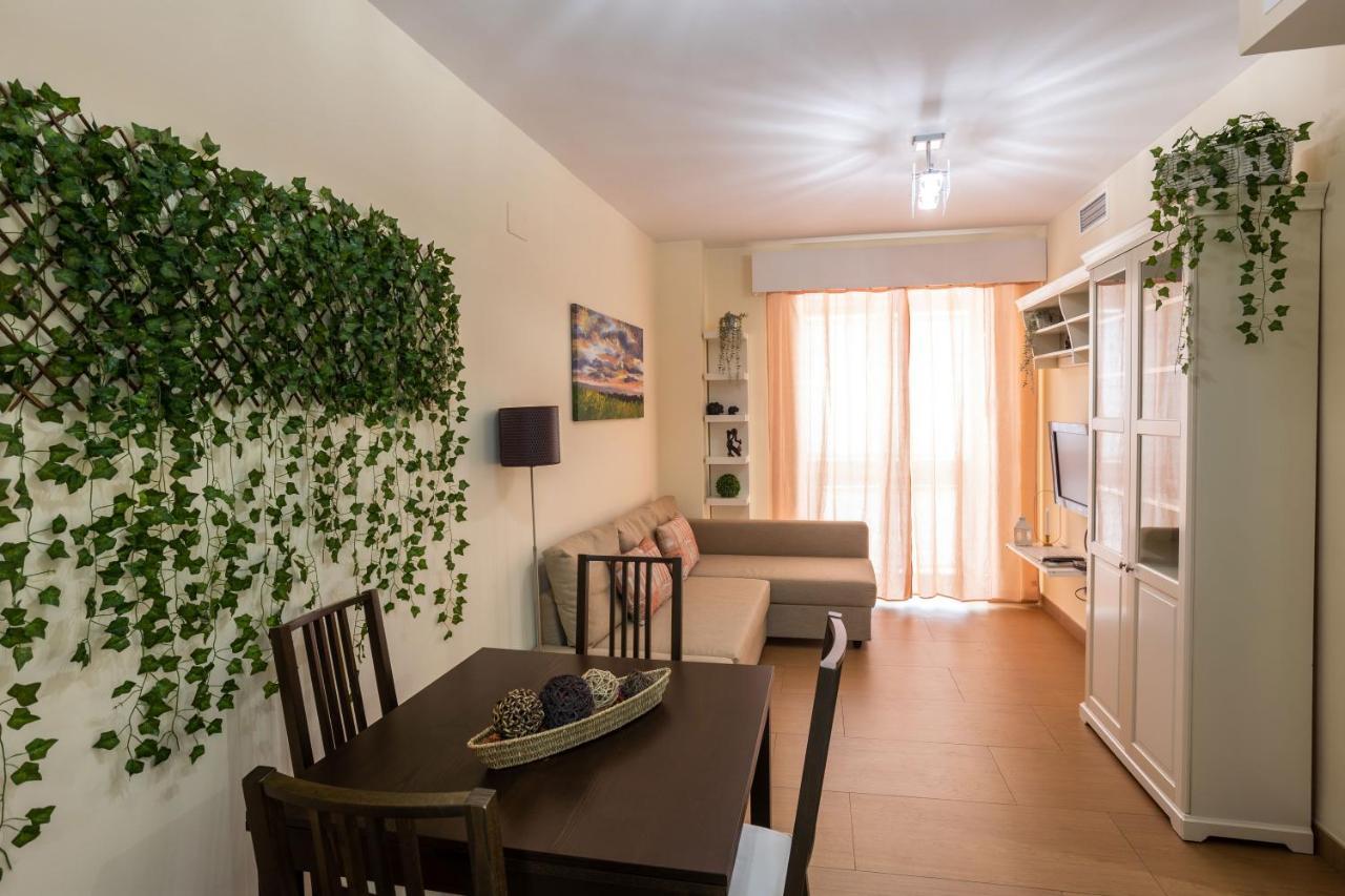 Sol Sevilla Urban Apartment מראה חיצוני תמונה