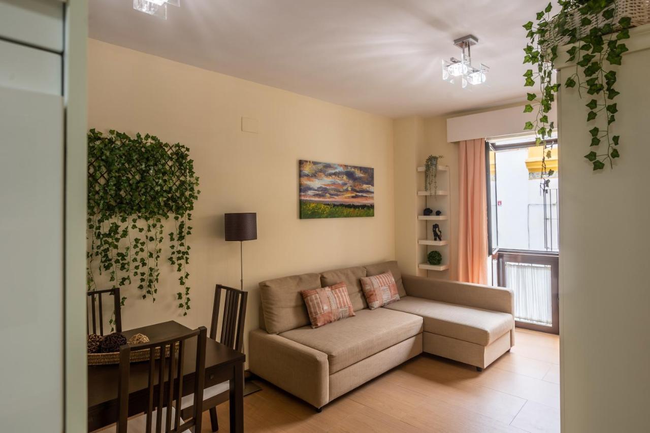 Sol Sevilla Urban Apartment מראה חיצוני תמונה